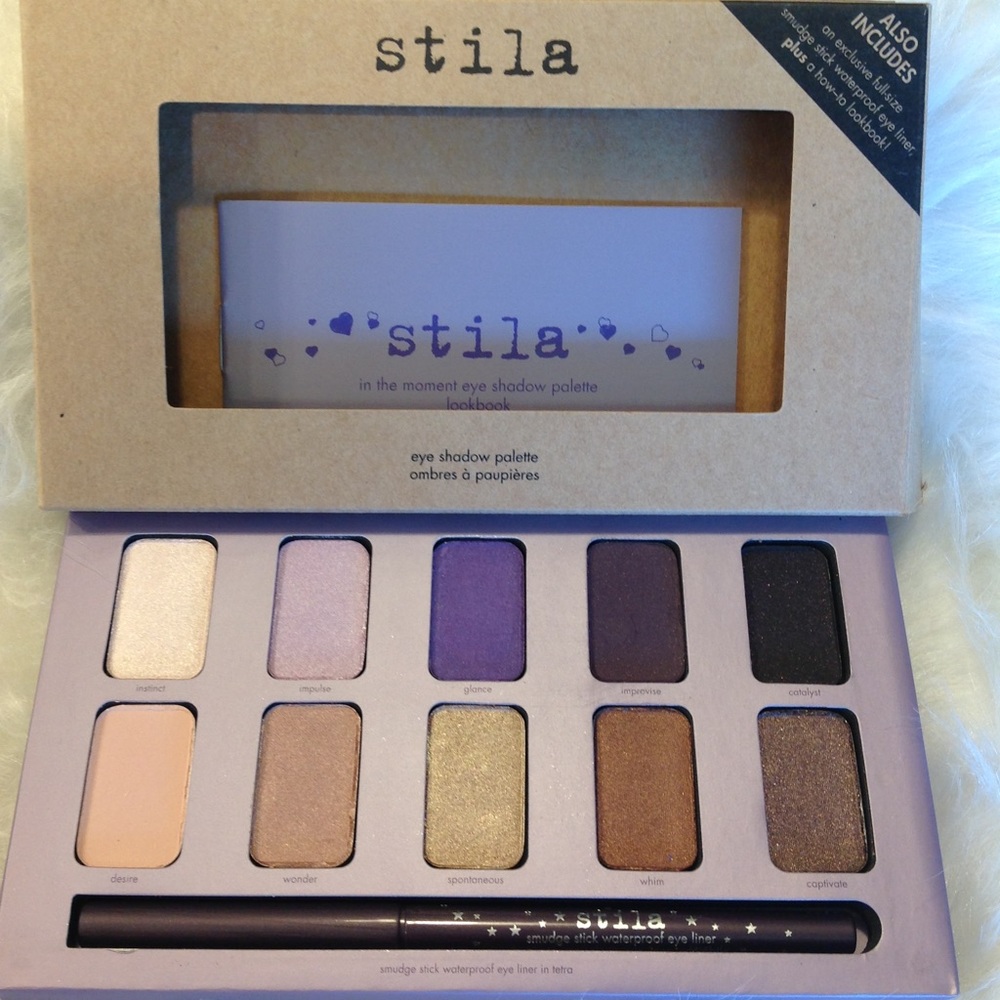 New Stila In The Moment Palette